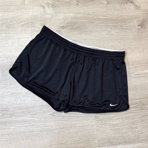 •NIKE• JERSEY SHORTS - Picture 1 of 5